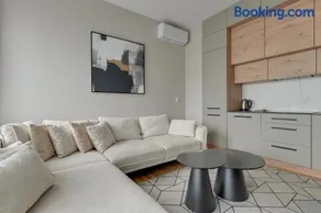 Sol Marina by Comfort Apartments - Image 2