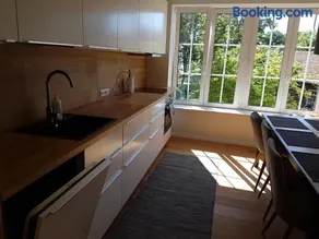 Amber Wind Apartment - Image 3