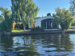 Vakantiehuis Lemmer aan het water - Image 1