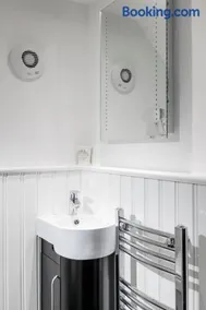 Fishermen's Hideaway in Broadstairs - Exclusive unmissable deals! Book now before it's too late! - Image 2