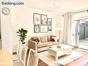 Heartwarming 3BR-Townhouse - Image 1