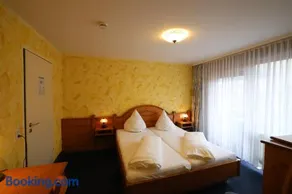 Hotel-Gasthof Hirschen - Image 2