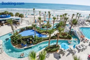 NEW Oceanfront Resort Condo Pool Beach - Image 1