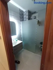 Appartement dans résidence sécurisée - Image 2