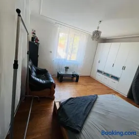 Gustavo Apartamento - Image 2