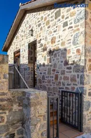Lo Petit Refugi - Image 4