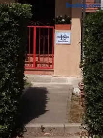 Guest House Tramontana 19 - Image 2