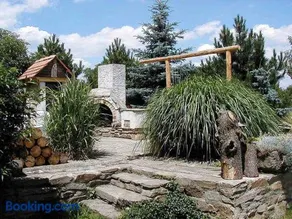 Muzeum Lesna:Penzion A Camping - Image 1