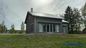 Guestly Homes - 4BR Modern Villa in Luleå - Image 3