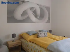 Simon Apartman - Image 2