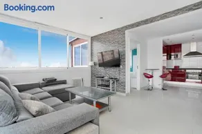 Lovely Penthouse - Image 4