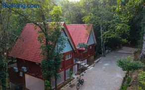 Leopard Eye Resort - Image 2
