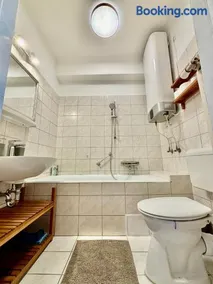 Frankel Apartman Near Lukács Bath - Image 1