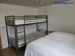Holiday Guesthouse - Image 3