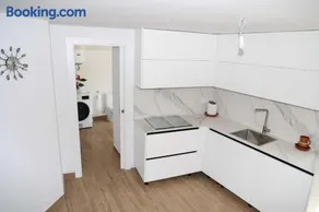 GRUPO GONTAD CASA A MEDUCA - Image 2