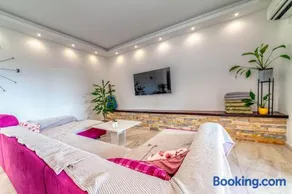Bella Casa - Image 5