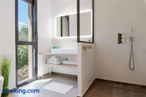 Villa Contemporaine - 5 suites - Image 2