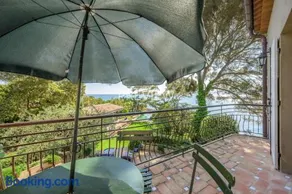 Quiet, beautiful and stylish house in Saint-Raphaël - Image 4