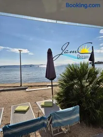JamC Dream Familientraum direkt am Meer mit beheiztem Pool - Image 5
