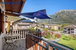 Chalet 'Maison Du Coeur - Bien-être' mit Bergblick, privater Terrasse und Wi-Fi - Image 1