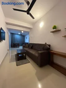Hotel Le Marina Residency - Image 1
