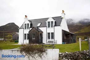 Quaraing House - Image 2