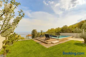 Apartment Pearl of Kvarner Lovran - Image 1