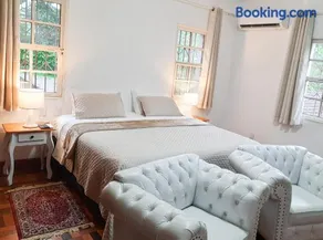 Agellum Bed & Breakfast - Image 1