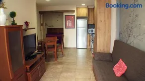 Anticforn - Image 2