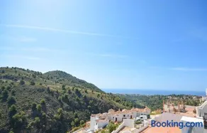 Apartamento la vista, Frigiliana 2 bedroom apartment with amazing views, pool and free private parking HansOnHoliday Rentals - Image 5