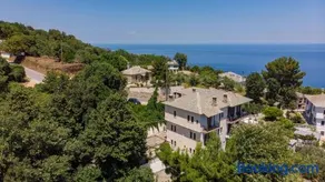 Paradeisos Rooms Pelion - Image 1
