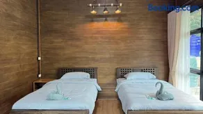 บ้านเคียงธาร โฮมสเตย์ แม่แมะ Cascade Lodge - Image 4
