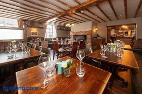 The White Bull Hotel - Image 3