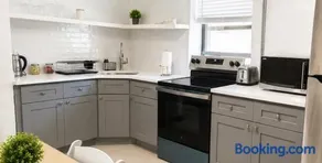 Bronx One Bedroom Apartment - Image 1