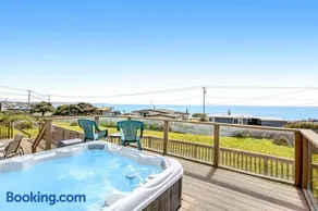 Cozy Carmet Cottage - Image 2