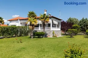Seaside Villa Halkidiki - Image 1