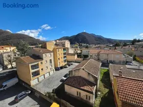 Studio avec balcon et vue panoramique sur le Cousson proche Thermes - Image 2