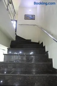 Time Square Guest House - Image 3