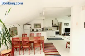 Petsamo Apartment - Image 1