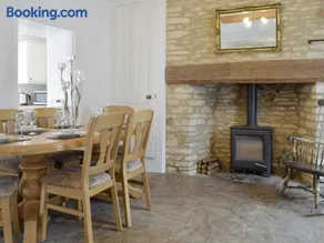 The Plough - Image 5