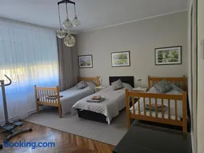 Family Garden Apartment - Image 1