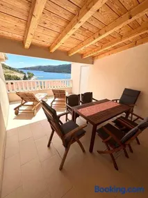 Mediterranean Apartment With Great Sea View - Image 2