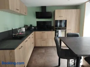 Appartement Vic-sur-Cère - Image 1