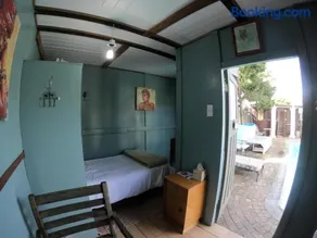 Leo's Den - Image 3