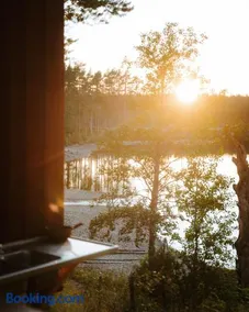 Off the grid in the abandoned village of Ejheden - Image 3