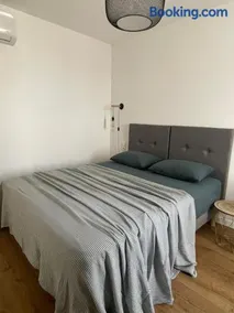 Appartement F3 Corte, centre ville - Image 4