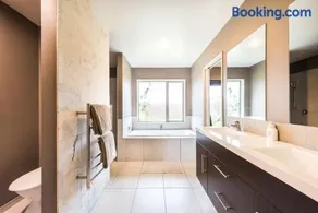 Rolleston Paradise-Master Bedroom with Ensuite Only - Image 1