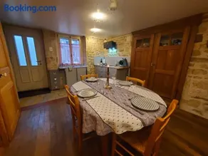 Chez Émile maison d'hotes 2 chambres avec jardin privé - Image 4