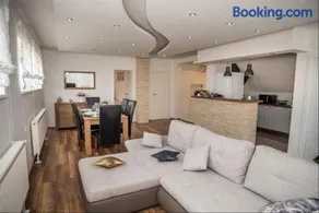 Apartman Hubertus 5* - Image 1