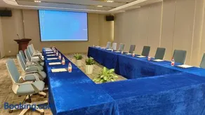 Shi Lai De Executive Apartments - Image 2